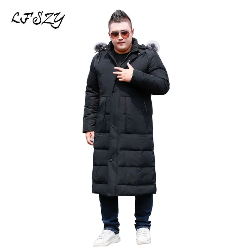 Мужское длинное пальто выше колена с воротником из лисьего меха очень большого