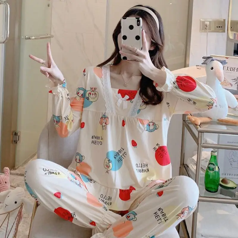 

Fashion All-Match Women Loose Printed V-Neck Long-Sleeved Trousers Pajama Set