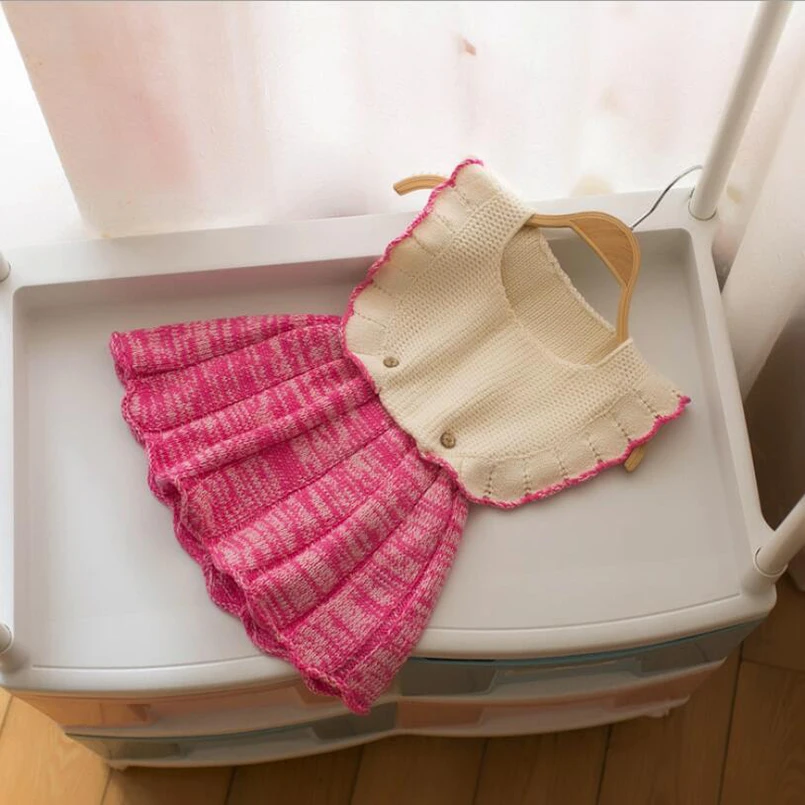 Очаровательное плиссированное платье трапециевидной формы одежда для маленьких