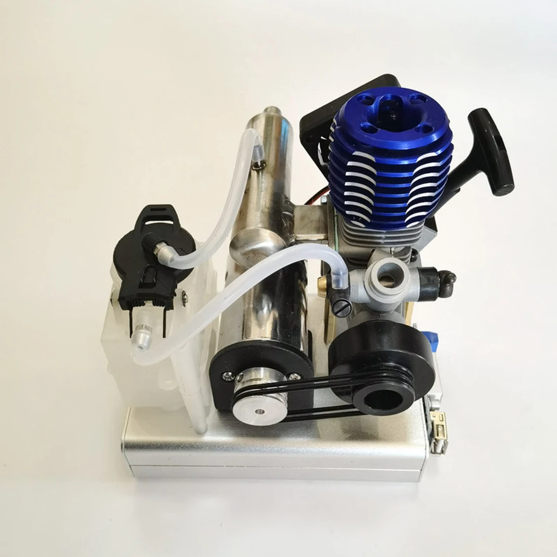 

Level 15 12V Nitro Engine Generator Model with Cooling Fan (5V 1.5A USB Charging)