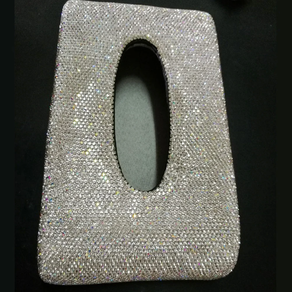 Аксессуары для автомобильного интерьера к требованиям заказчика Сверкающие