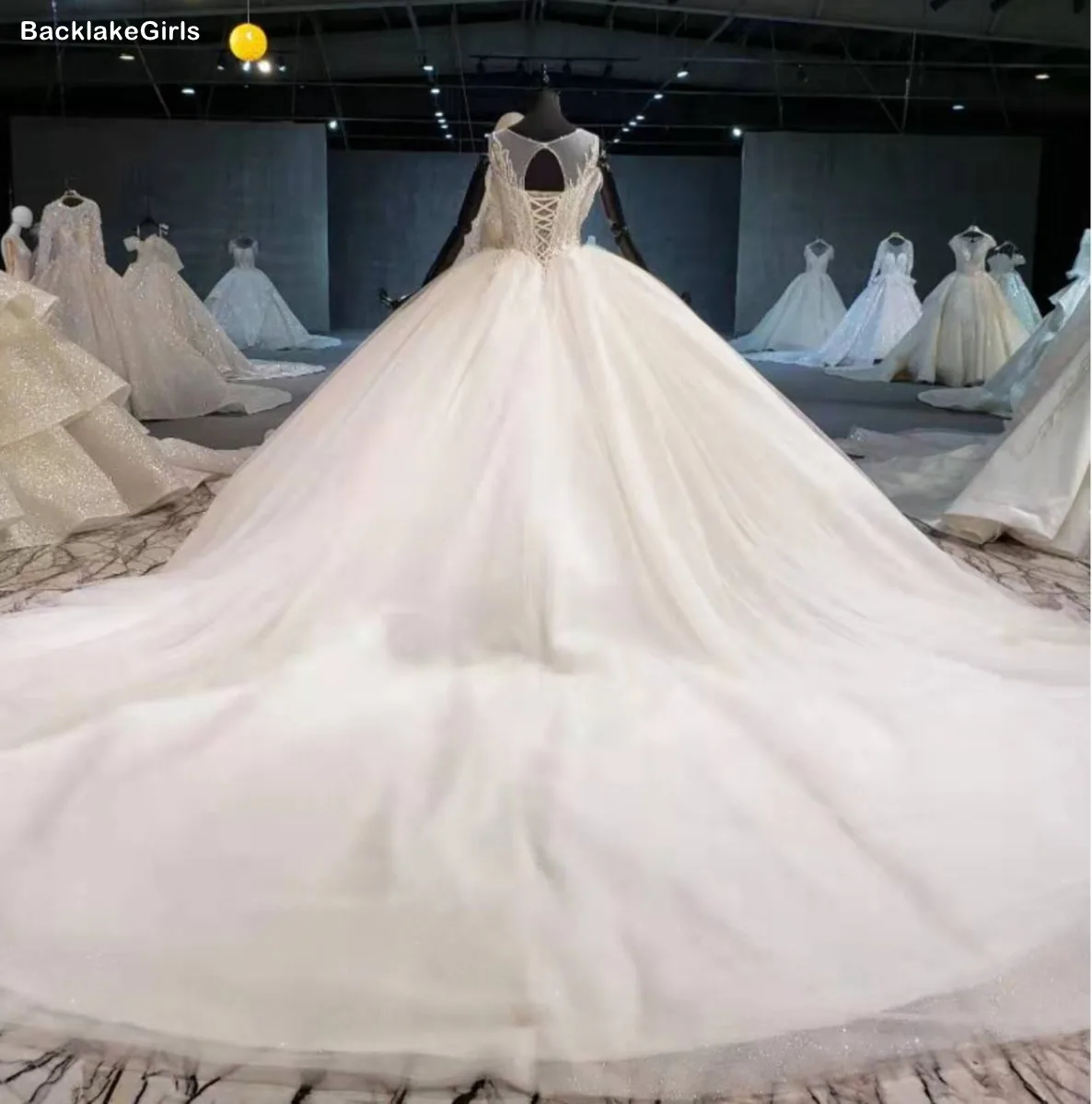 Boho Свадебное платье 2020 Новое блестящее роскошное бальное с круглым вырезом и