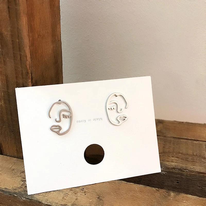 Серьги-гвоздики в винтажном стиле для девушек уникальный дизайн из простого