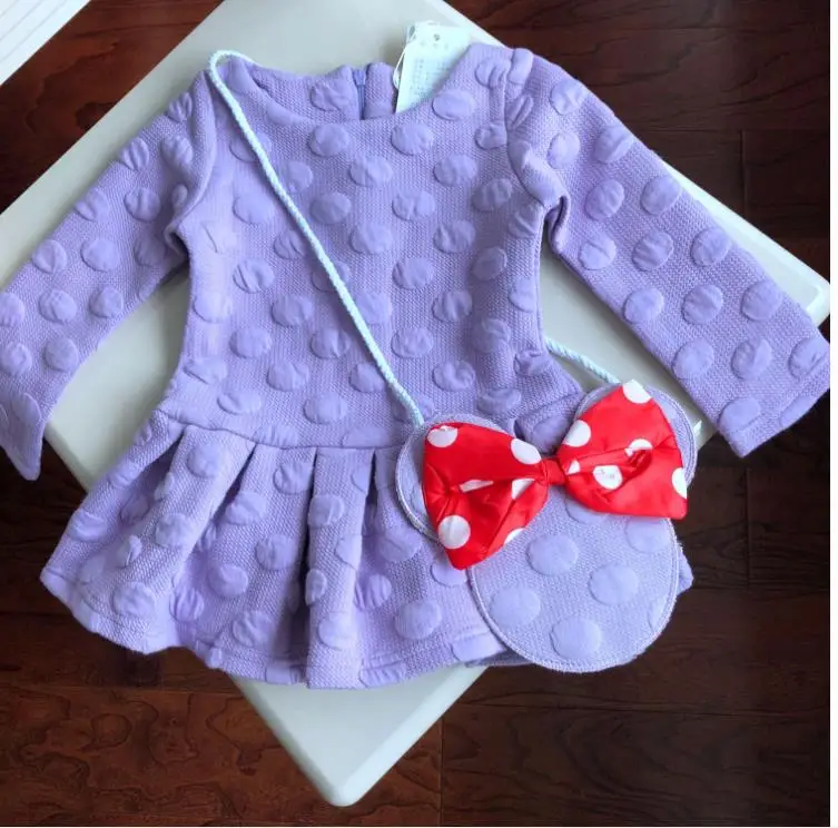 

Girl's air cotton 2 dresses and shirts + decorative bags