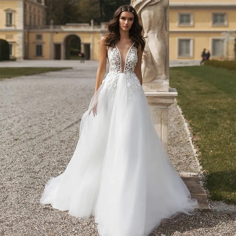 

Pukguro Wedding Dress Deep V Neck Tulle Lace Appliques A-Line Illusion V Back Sleeveless Bridal Gowns Elegant Robe De Mariée