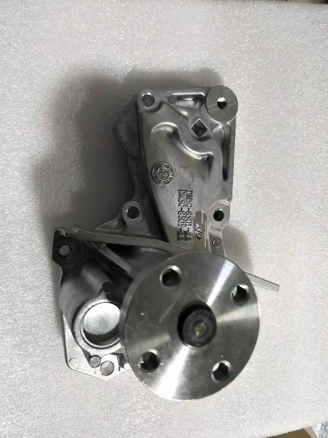 Водяной насос охлаждения двигателя для FORD FIESTA IV FOCUS FUSION Пума OEM: YS6G8501A2C YS6G8591A2C 1350461 1350460