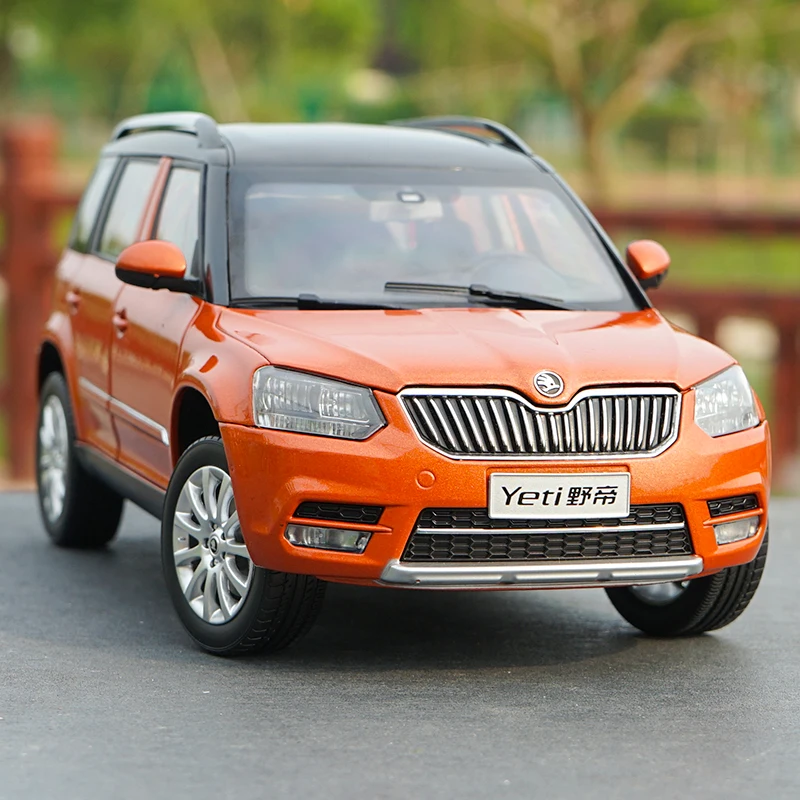 1:18 Skoda YETI SUV модель автомобиля из сплава статическая металлическая Оригинальная