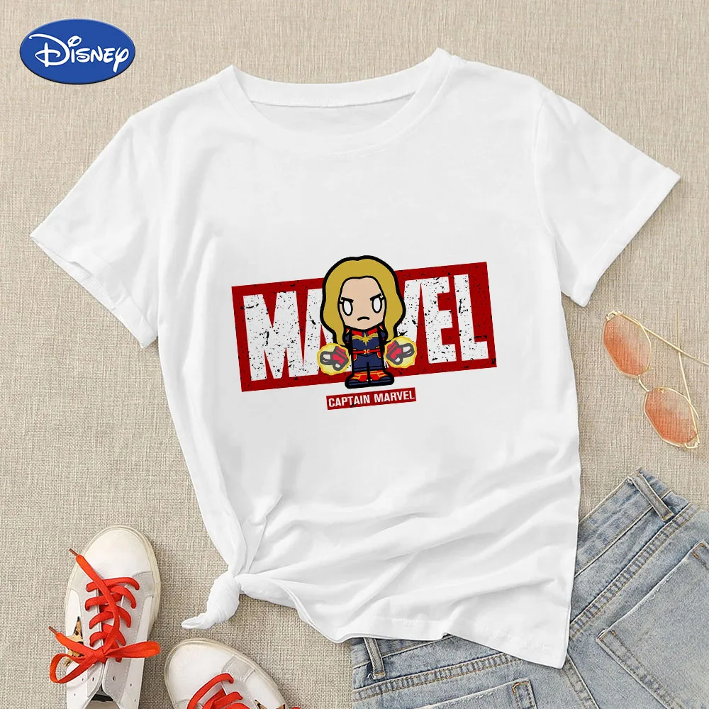 Женская футболка с коротким рукавом белая изображением капитана Marvel в стиле панк