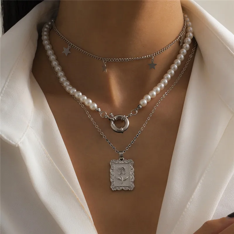 

2021 Pendant Necklaces Temperament Star Imitation Pearl Chain Around the Neck Europe America Simple Rose Square Baroque Trinket