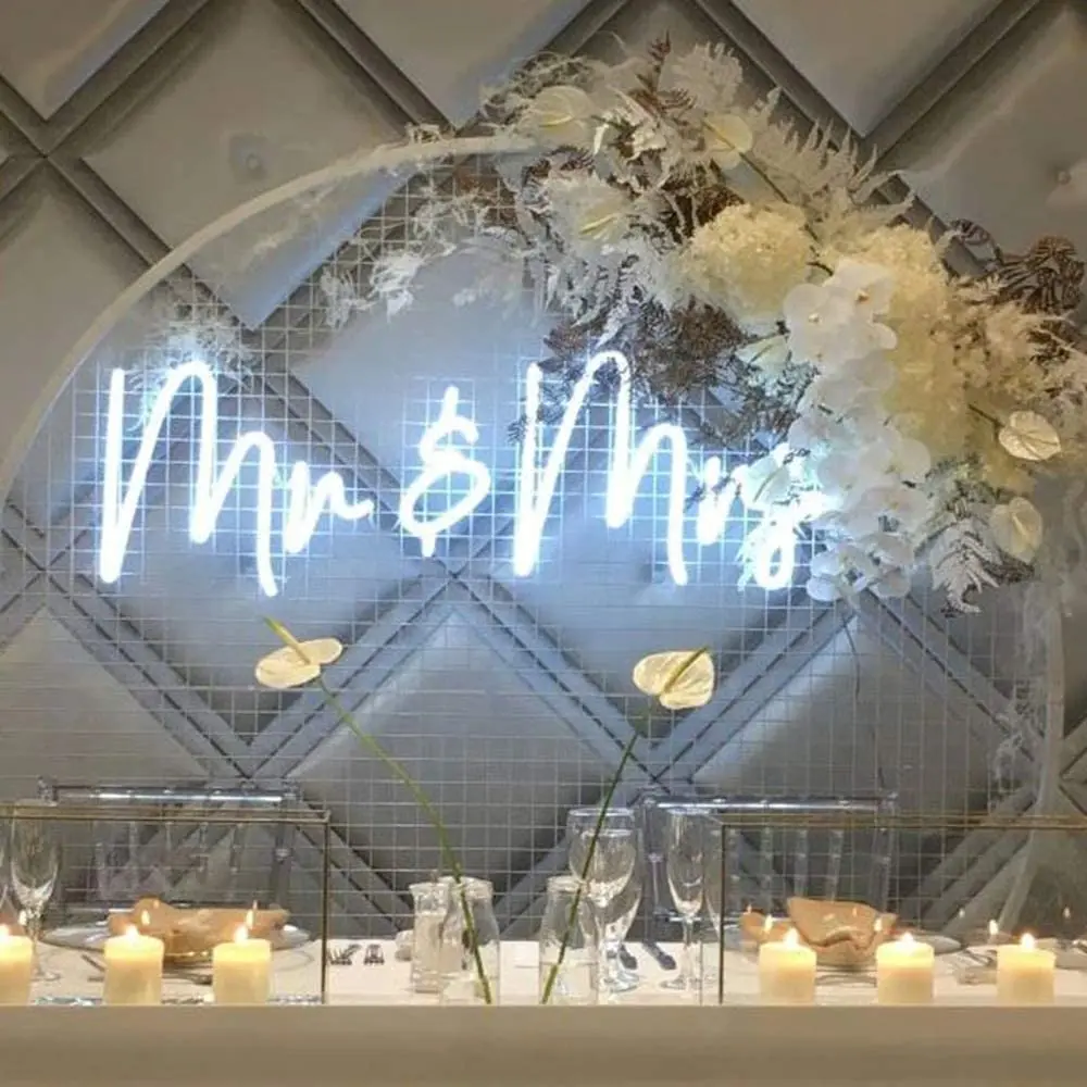 

Неоновая вывеска Mr & MRS для спальни, домашний декор для свадьбы, девичника, бара, клуба, дня рождения, украшение для вечеринки, размер 50x20 см