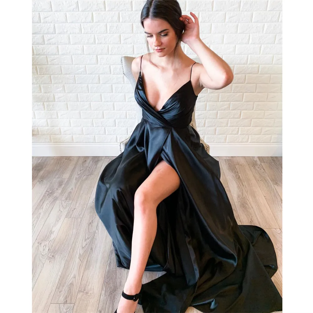 

HONGFUYU Classic Little Black Prom Dresses Spaghetti Straps Evening Dresses Long Satin Slit Party Special Occasion Dress Womens