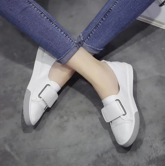 Женские мокасины из натуральной кожи белые Лоферы без застежки на плоской