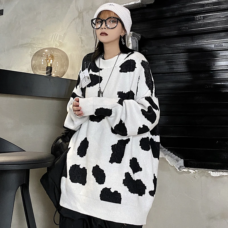 

100%Cotton Couples Cow Sweater Women Men's Warmth Fashion Retro Casual Knitted Pullover Clothes Loose Winter Couple Knitting