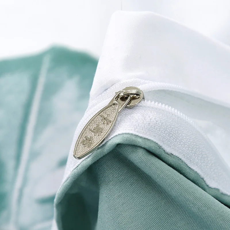 Комплект постельного белья в пасторальном стиле с пододеяльником и принтом