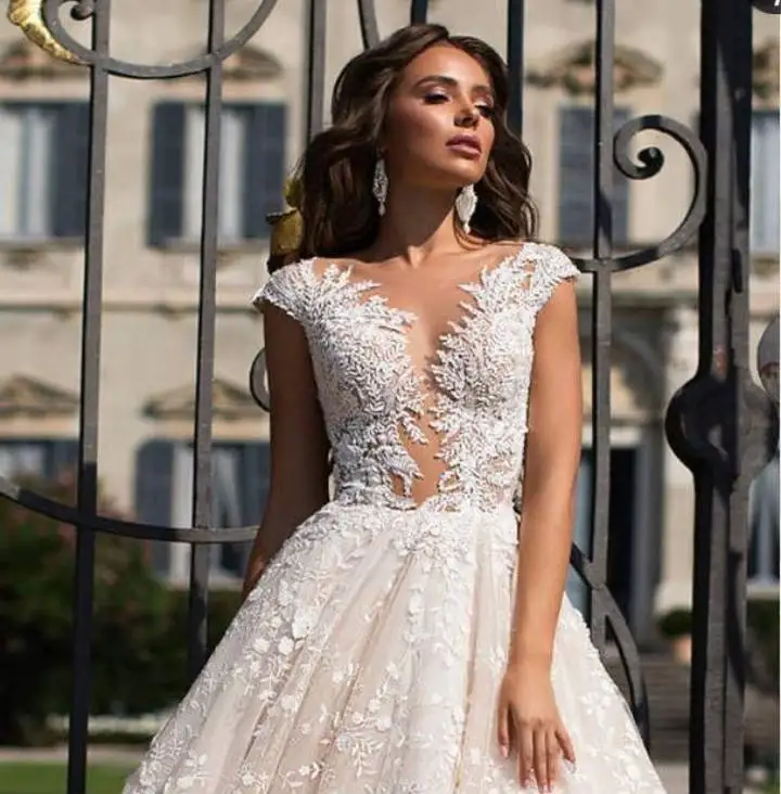 

Plus Size Muslim Wedding Dresses A-line Cap Sleeve Appliques Lace Dubai Saudi Arabia Boho Wedding Gown Bridal Vestido De Noiva