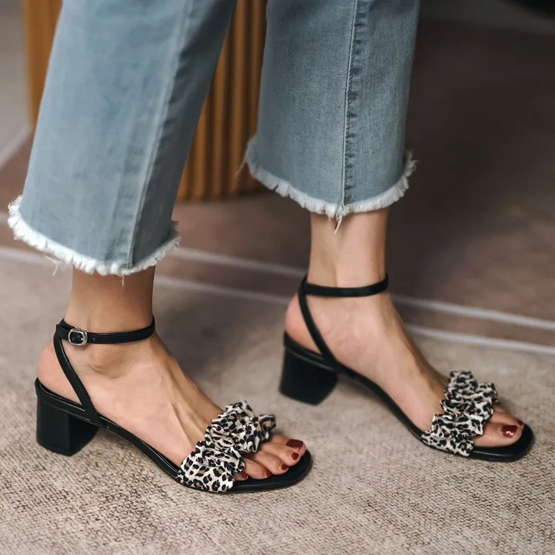 

British Style Gladiator Sandals Women Plus Size 40 New Summer Genuine Leather Open Toe Ankle Strap Block Mid Heels Leopard Shoes
