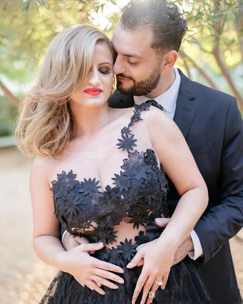 Готическое черное кружевное свадебное платье размера плюс с аппликацией