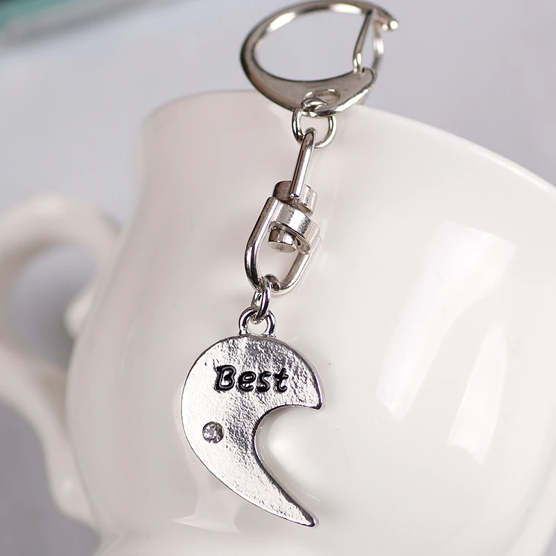 

Student Backpack Keychain Inlaid Rhinestone Half Moon Alloy Pendant Best Friend Key Chain Can Be Retail And Wholesale Trinket