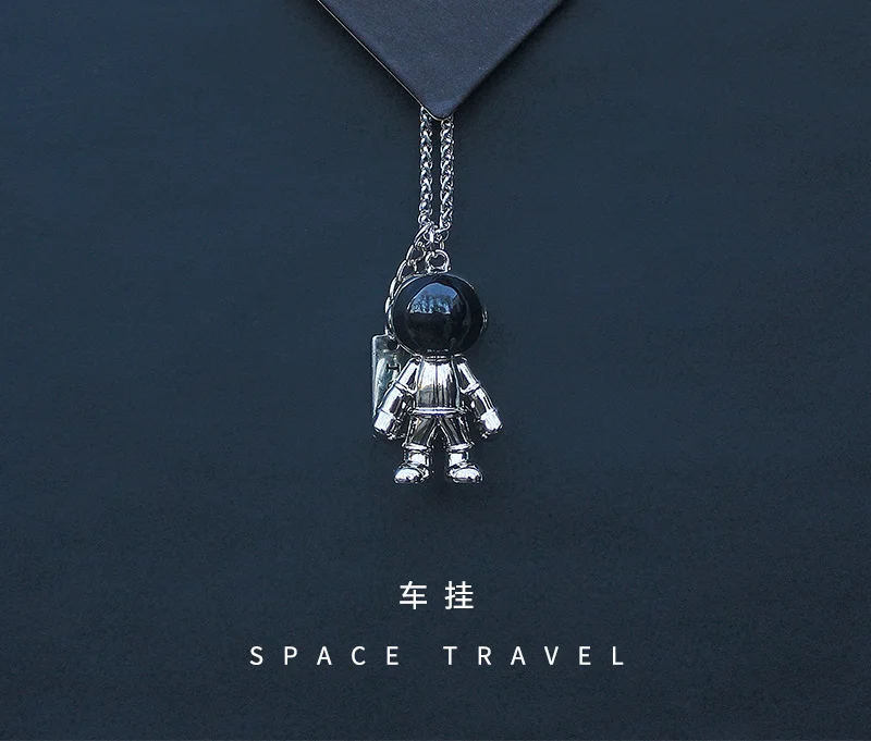 Car Pendant Creative Spaceman 	