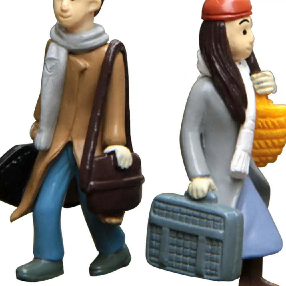 

2Pcs/Set Couples Figurine Creative Innovative Adorable Miniature Man Women Doll for Holiday
