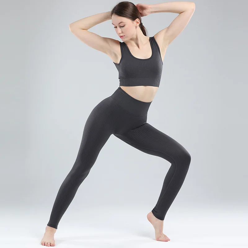 

Hot Sale Fitness Seamless Gym Clothes for Woman Sports Bra Leggings 2 Pieces Suit Set Pretty Girls Fashion Running Clothing