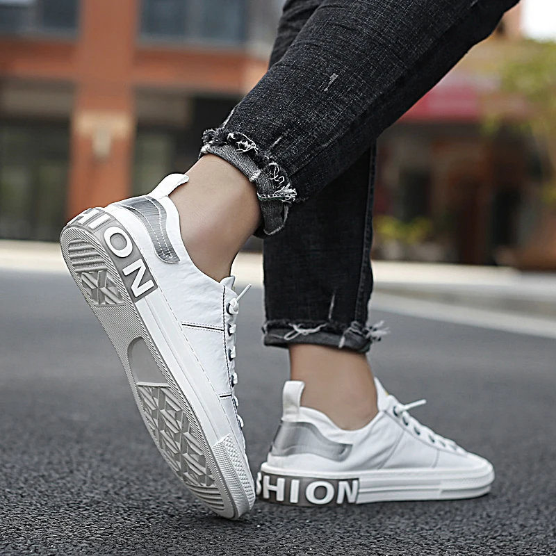 

Mens Casual Canvas Shoes Zapatos Hombre Casual Sneaker Men Sport Shoes 2020 Zapatillas Fashion Sneakers Light Breathable New