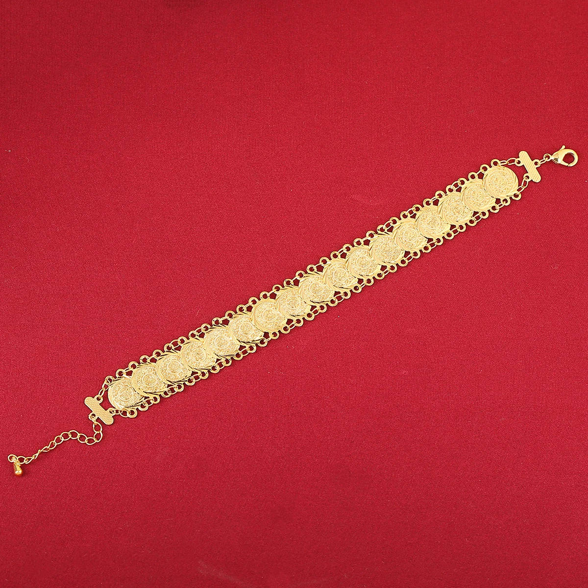 Женский браслет с надписью на монетах|Браслеты| |