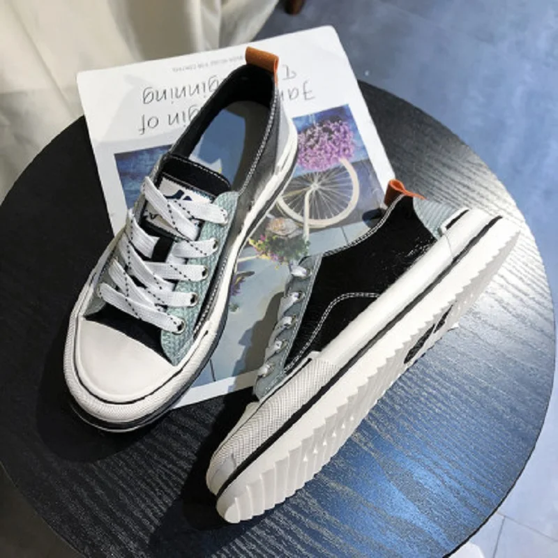 Маленькие белые туфли Новинка 2020 года сезон весна парусиновая повседневная