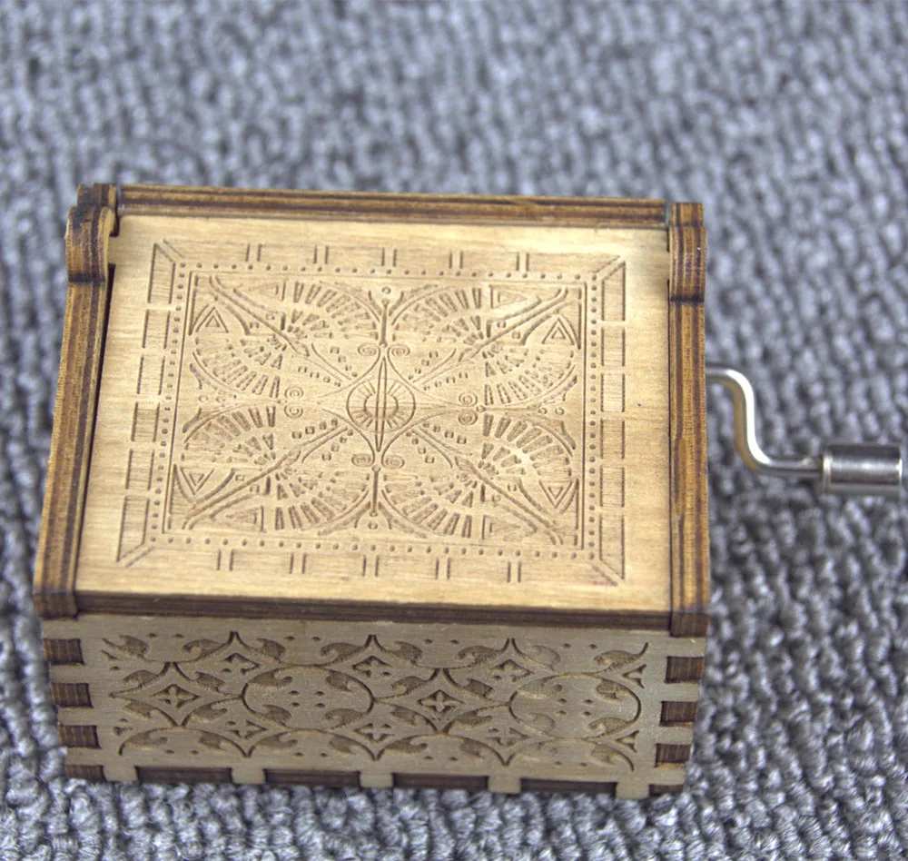 Деревянная музыкальная шкатулка Игра престолов тема Дом Старков ручная работа