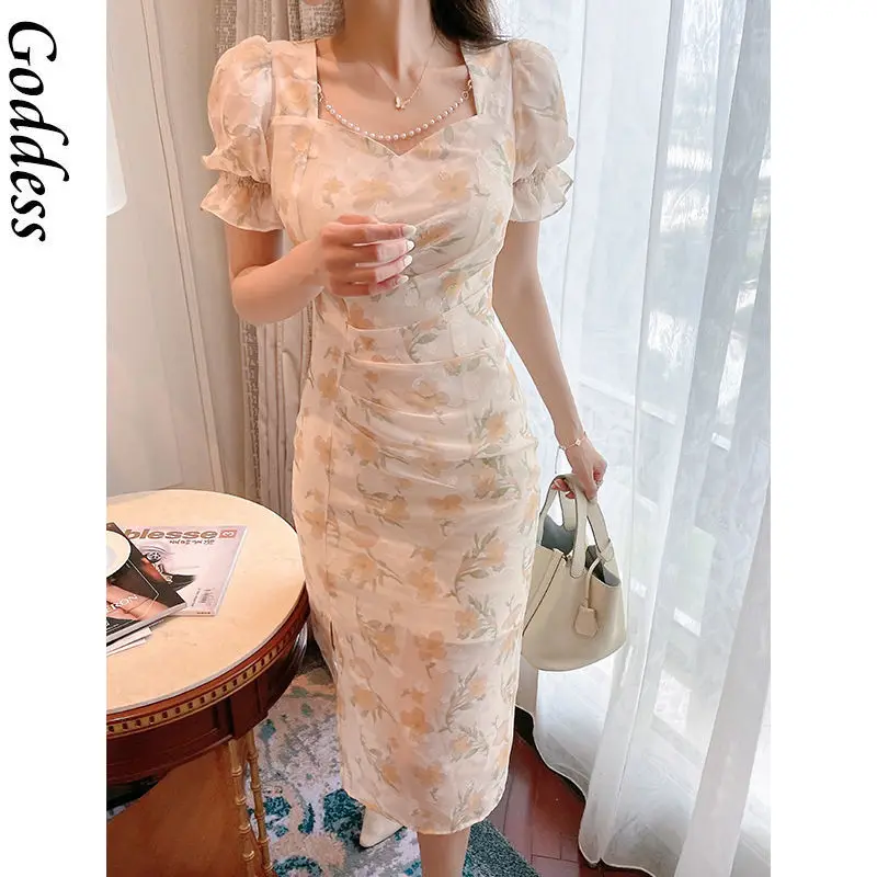 

2021 New Summer Floral Square Neck Chiffon Dress Female French Gentle and Thin Famous Girl Buttocks Dresses