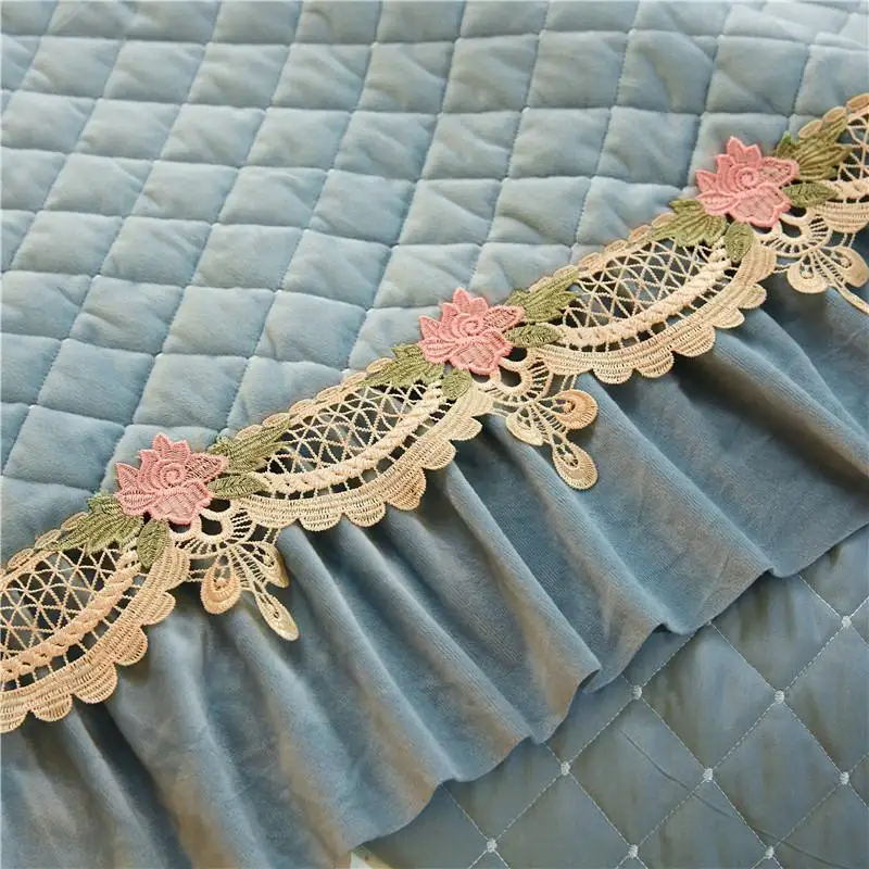 42 голубого фиолетового и бежевого цвета серого с кружевом вышивкой Толстая