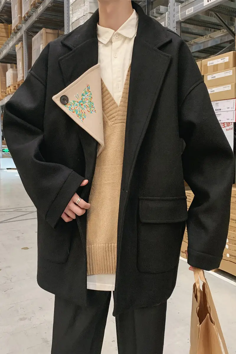 

2020 Winter New Youth Popular Korean Couple Loose Pure Color Butterfly Embroidered Korean Woolen Coat Yellow/Black/Beige