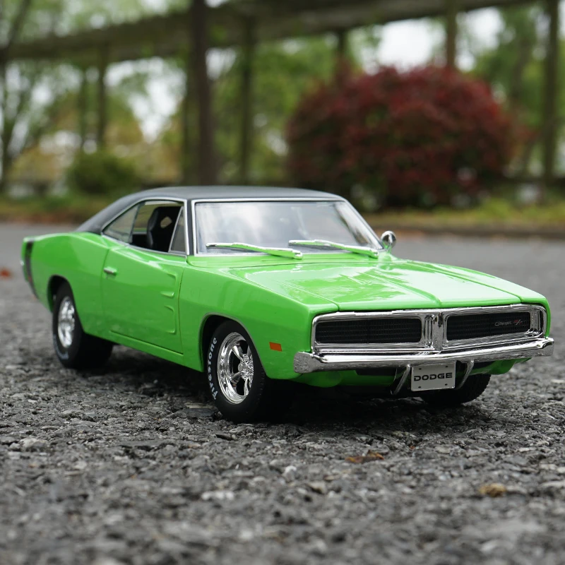 Модель старого автомобиля Maisto 1:18 1969 DODGE Charger R/T литая модель игрушка для мальчика
