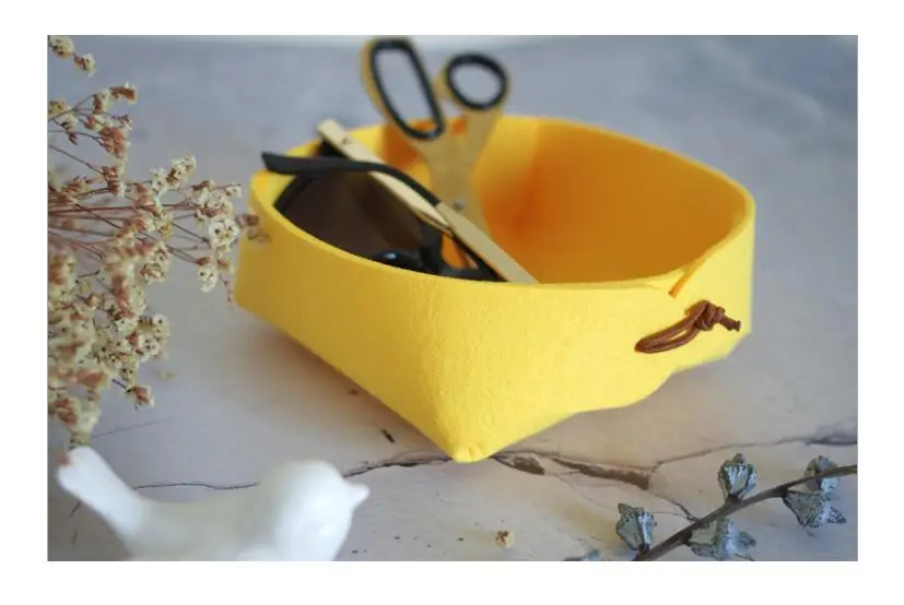 NEW Useful Hallway Entrance key Small Storage Box Nordic Felt Basket Candy Color DIY Foldable Office Desk Home Supplies - Цвет: Золотой