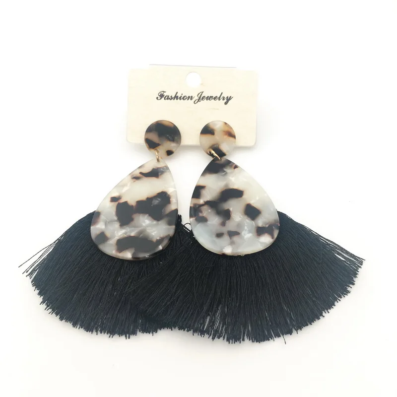 Черно белые серьги с кисточками геометрические длинные висячие акриловые