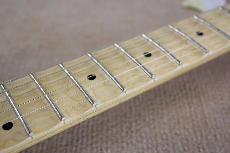 Электрогитара Scalloped Maple Fingerboard 22 Лады Профессиональный паз высокое качество Yngwie Malmsteen кремовые гитары@ 4