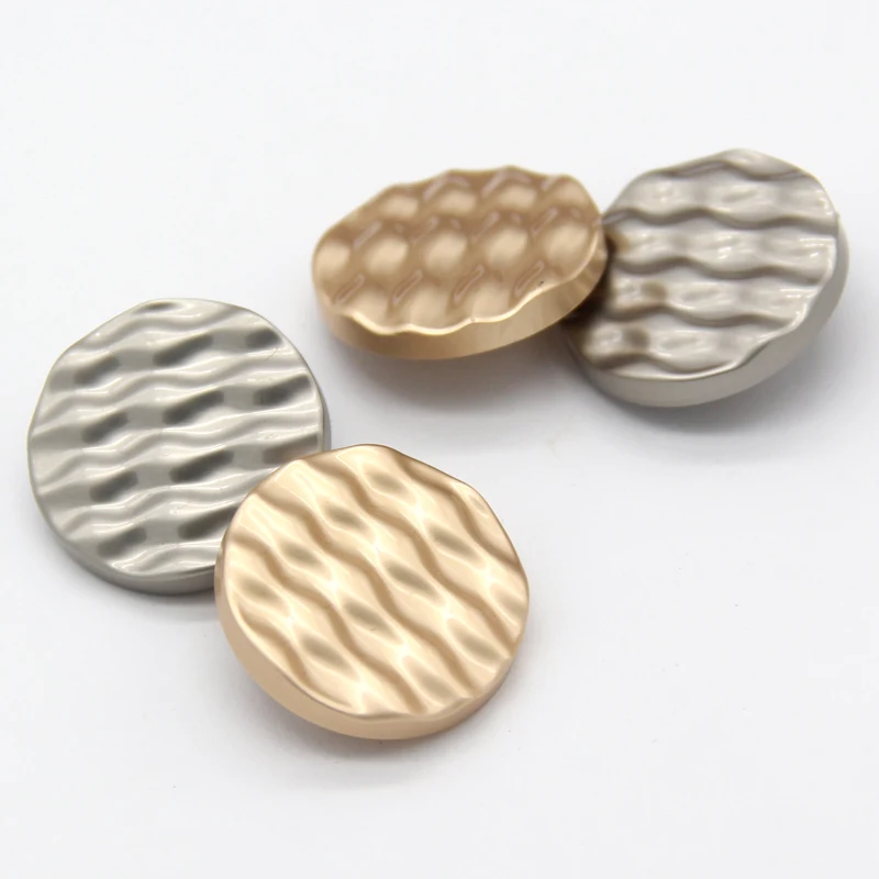 

HENGC Round Wave Irregular Gold Metal Coat Buttons For Clothing Women Sweaters Suit Decorative Sewing Accessories Wholesale