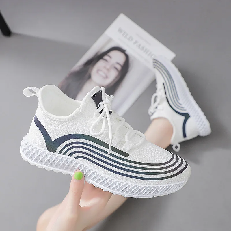 

Women Striped Mesh Shoes Reflect Sneakers Light Weight Walk Shoes