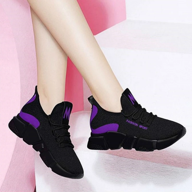 Женские кроссовки на платформе легкие дышащие удобная Уличная обувь для бега и