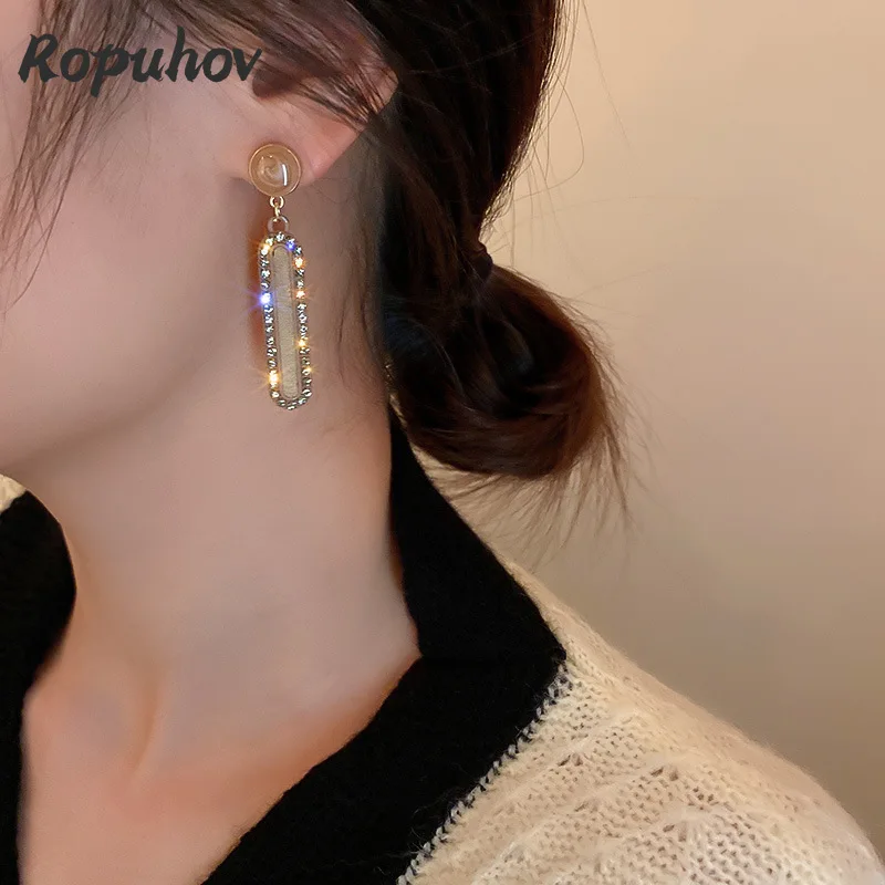 

Серьги женские осенне-зимние, серебристые, с надписью, 2021