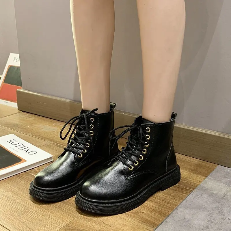 

Ankle Boots Platform Women Leather Lace-up Round Toe Winter Ladies Warm Shoes Plus Size Autumn New British Style Short Boots