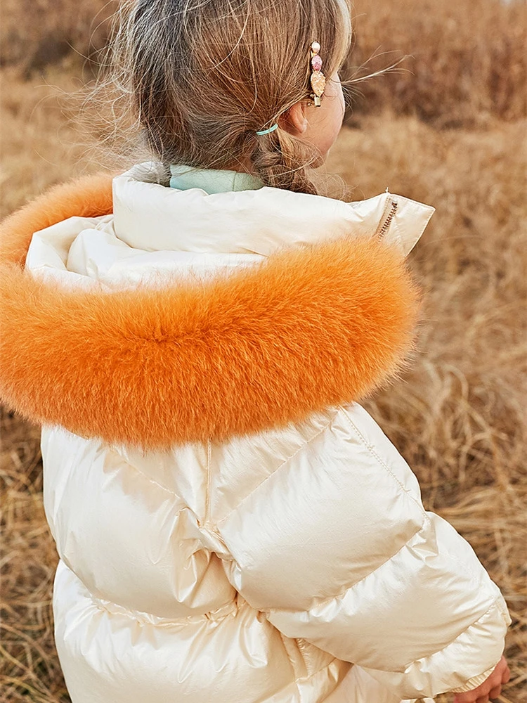 

2020 Winter Girls Big Fur Collar Bright Face Noble and Elegant Windproof and Rainproof Down Padded Jacket Caot