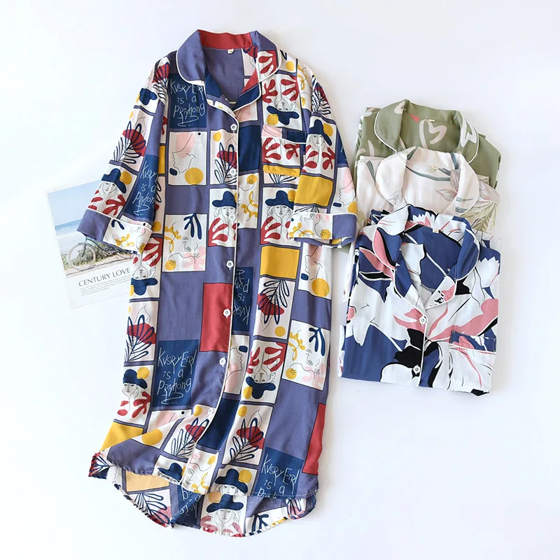 

Ночная рубашка женская из 100% вискозы, однобортная сорочка с отложным воротником и рукавом до локтя, мягкая Домашняя одежда с принтом листье...