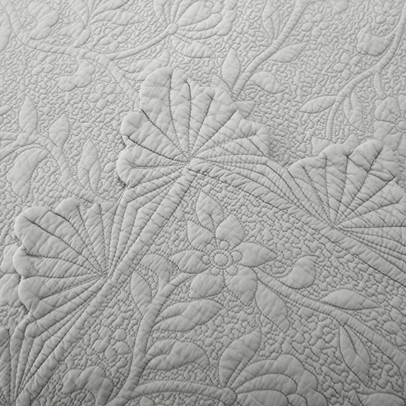 Простыня + наволочки серая лоза покрывало кленовый лист кружевной комплект