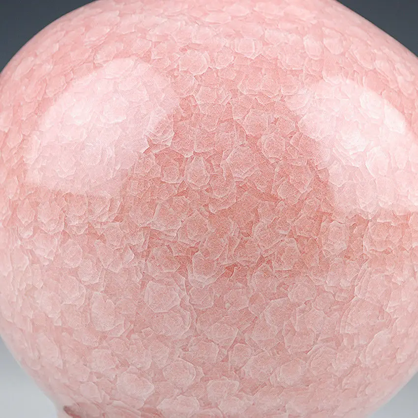 Китайская фарфоровая ваза Цзиндэчжэнь из Гуань хрустящая розовая с гранатом |