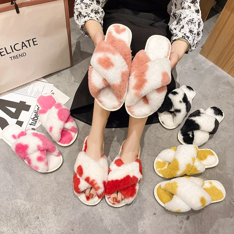 

2021AutumnAnd Winter New Cow Pattern CrossPlushSlippers Female Flat-bottomedHousehold PlushCottonNon-SlipWear-Resistant Slippers
