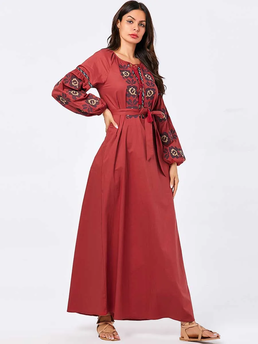 Мусульманское платье абайя женское с пышными рукавами на шнуровке цветочный