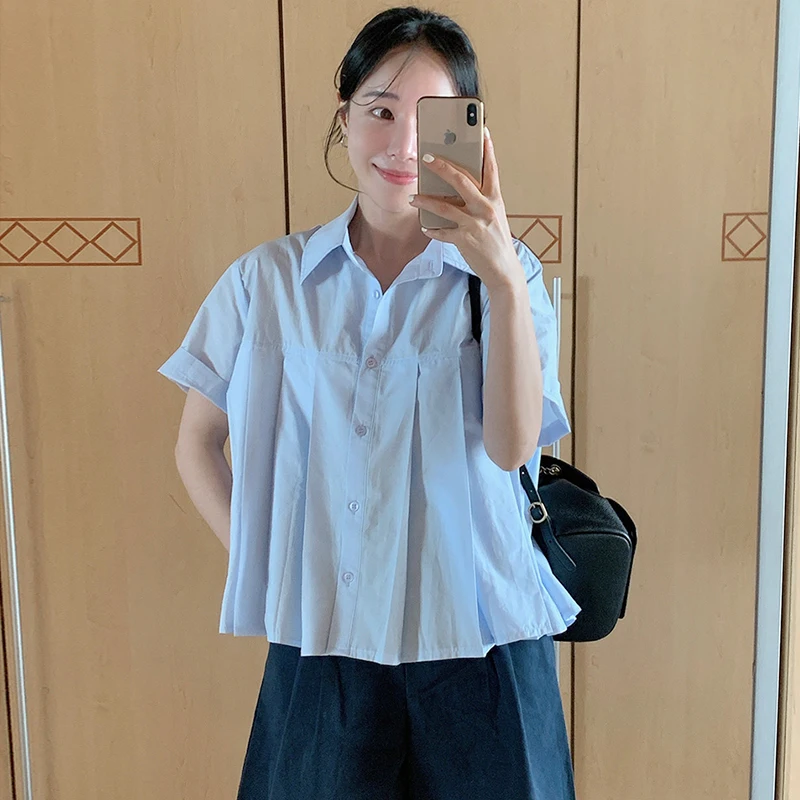 

Korejpaa Women Shirt 2021 Summer Korean Chic Gentle Sweet Lapel Single-Breasted Pleated Design Loose Short-Sleeved Doll Blouses