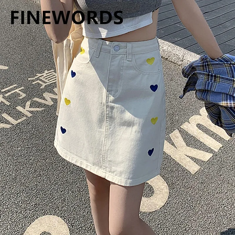 

Женская винтажная мини-юбка FINEWORDS, белая трапециевидная юбка с вышивкой, с высокой талией, в Корейском стиле, Повседневная джинсовая юбка