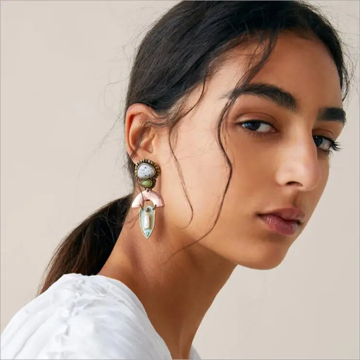 

European and American Retro Imitation agate Earrings Chic Style Sexy Party Queen Earrings fashion trendsetter lady Earrings